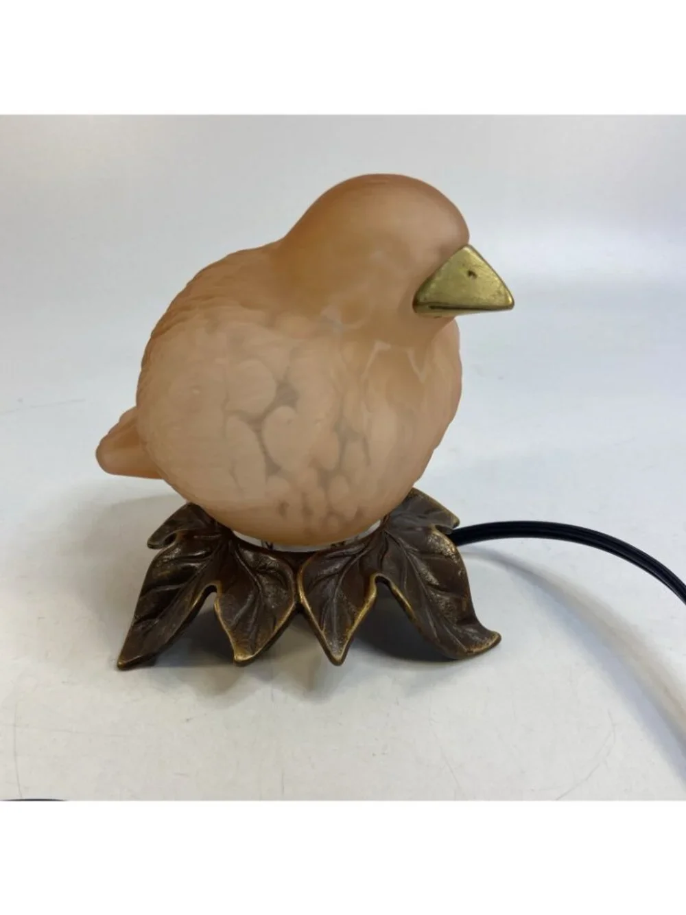 VTG Tin Chi Andrea Sadek Speckled Pink Bird Lamp Night Light Glass Brass 2002